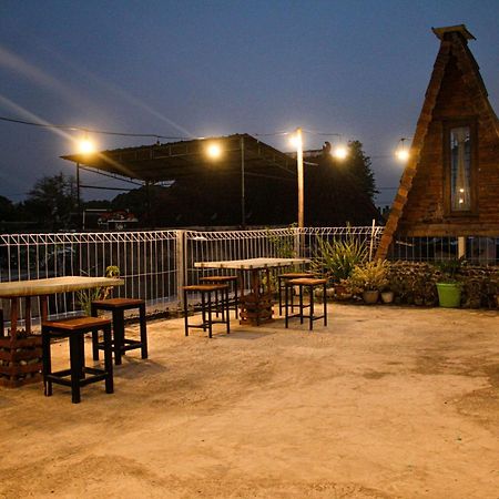 Super Oyo Capital O 2258 Santana Syariah Guest House Kartosuro 外观 照片