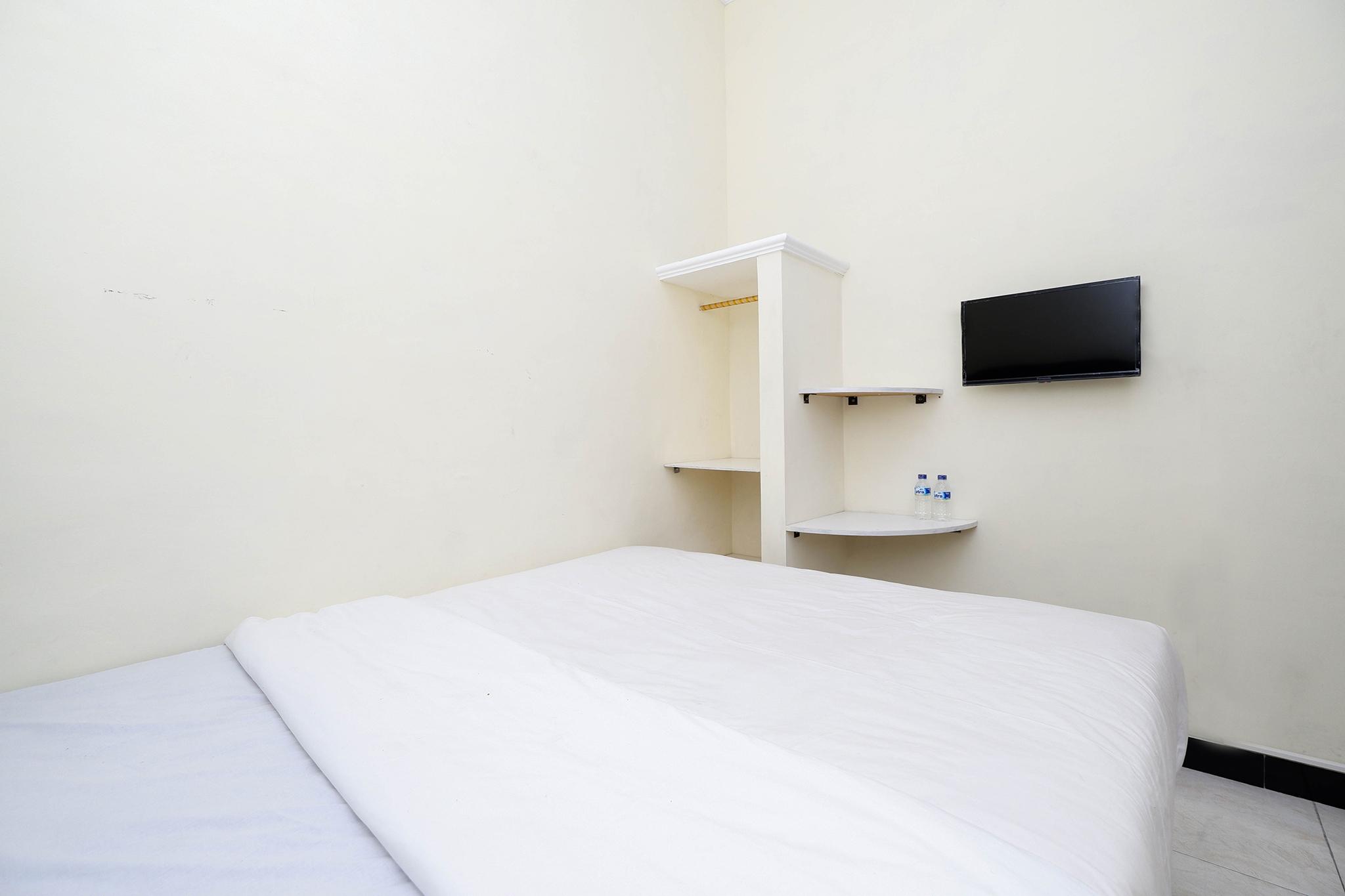 Super Oyo Capital O 2258 Santana Syariah Guest House Kartosuro 外观 照片